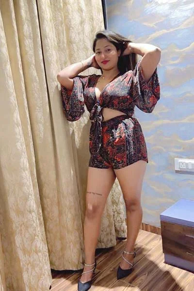 Kiara Dutt Delhi Escort Service